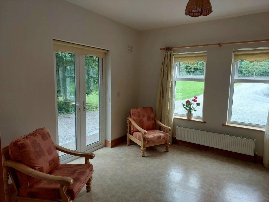 Home In Енис Екстериор снимка